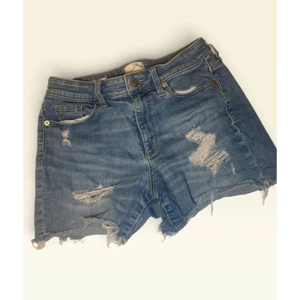 Shorts size 6/28